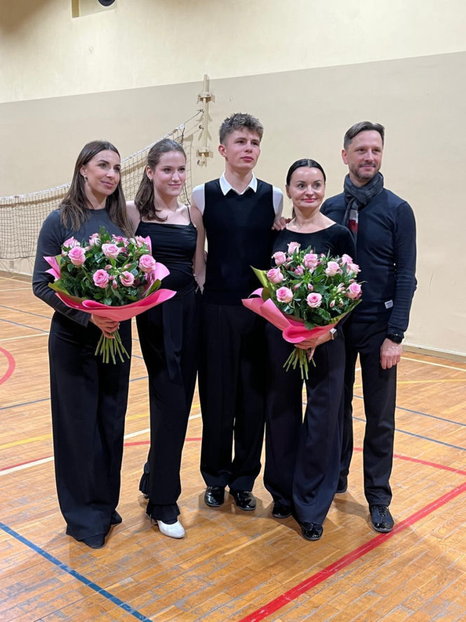 Piotr Niżniowski i Maja Motyl