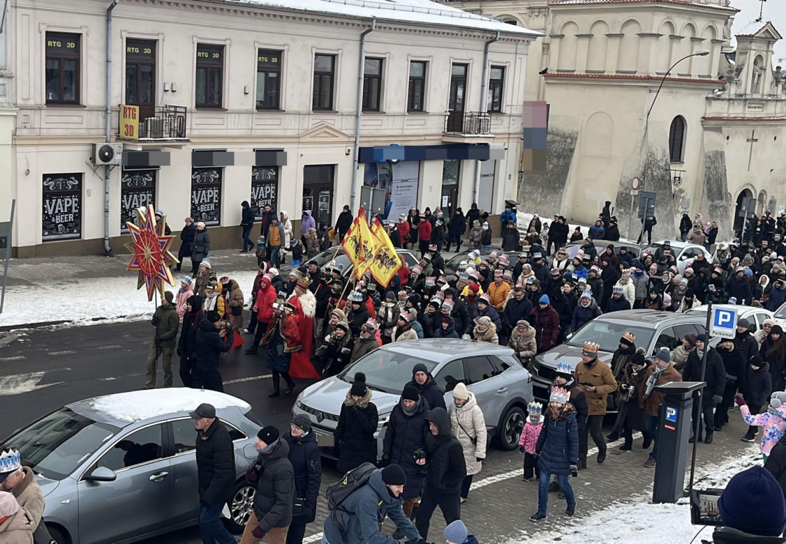 Tłumy na Orszaku Trzech Króli w Lublinie