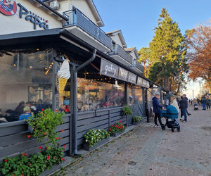 Nowy trend nad morzem! Lody i pamiątki w połowie listopada? Ta nadmorska miejscowość jest czynna cały rok