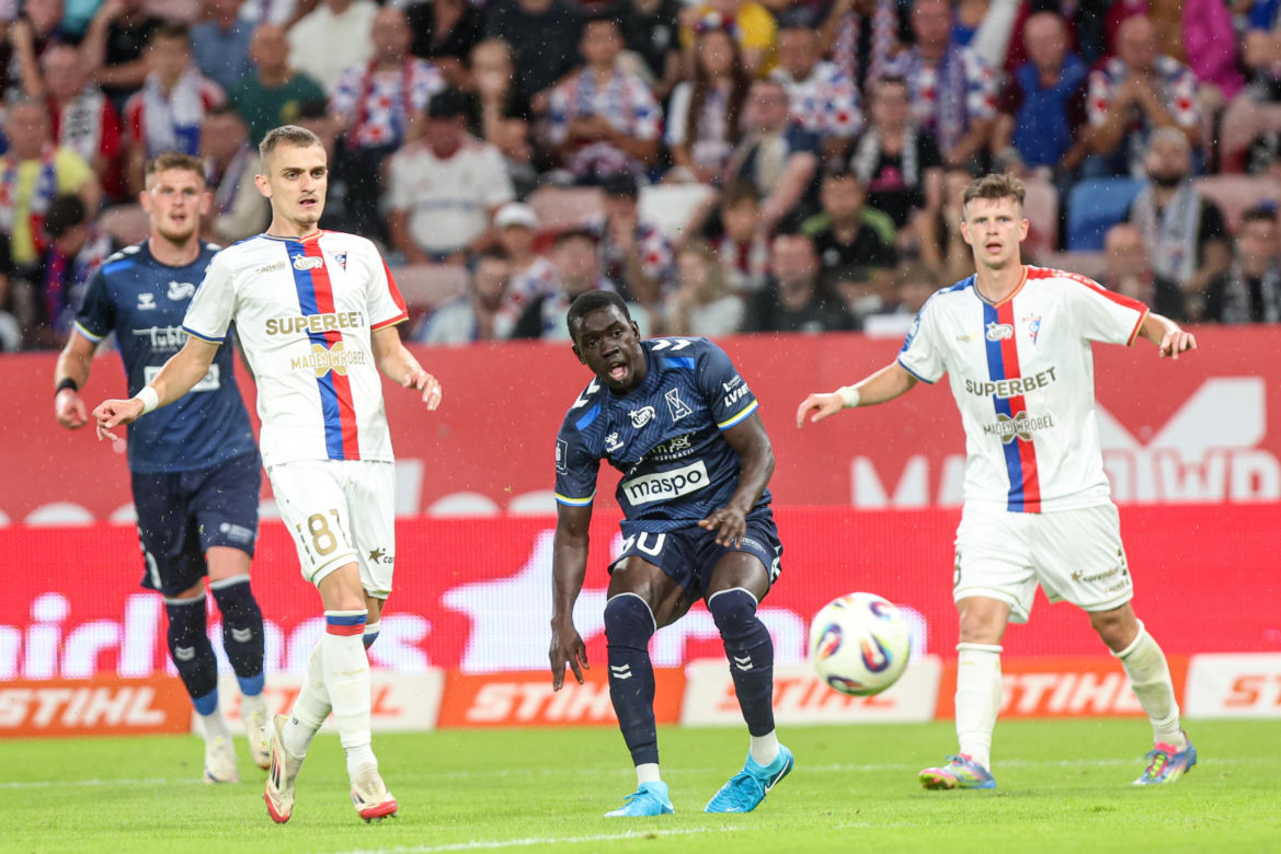 Górnik Zabrze przerwał serię zwycięstw. Porażka na koniec sierpnia i zdruzgotani kibice