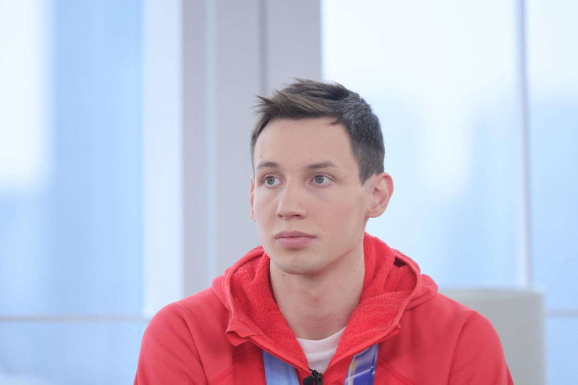 Kacper Tomasiak zaliczył dramatycznie wyglądający upadek w Vikersund