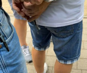 Łowcy pedofili dorwali zboczeńca w parku w Warszawie
