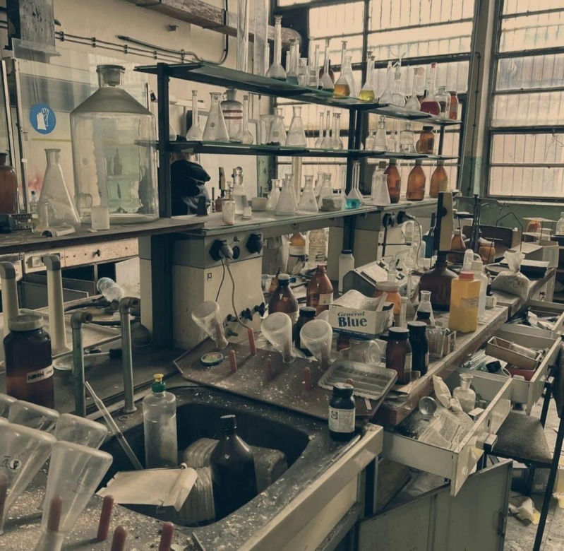 	Bydgoszczanie zwiedzją opuszczone domy. W Niemczech byli w starej fabryce czekolady i zapomnianym sanatorium
