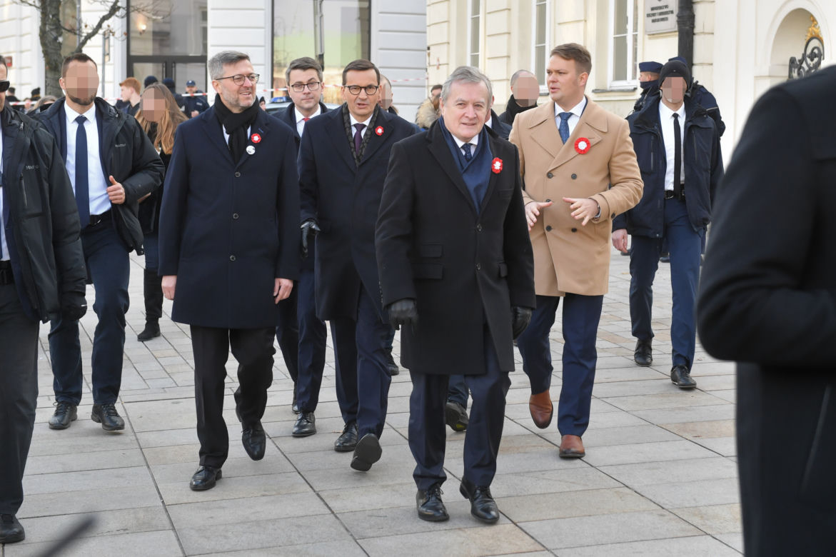 Święto Niepodległości. Oficjalne uroczystości przy grobie Nieznanego Żołnierza i defilada wojska