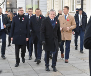 Święto Niepodległości. Oficjalne uroczystości przy grobie Nieznanego Żołnierza i defilada wojska