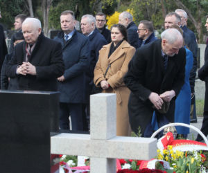 Kaczyński uczcił pamięć ofiar katastrofy smoleńskiej