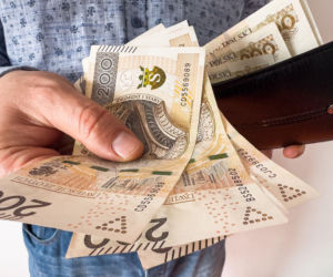 Jak oszczędzać podczas zakupów? 10 prostych sposobów, dzięki którym wydasz mniej