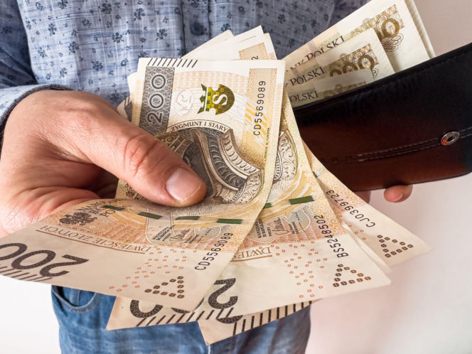 Jak oszczędzać podczas zakupów? 10 prostych sposobów, dzięki którym wydasz mniej