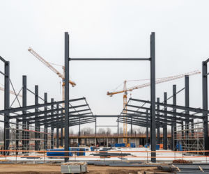 Hala sportowa na Skrze. Znamy termin otwarcia obiektu w Warszawie