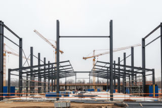 Hala sportowa na Skrze. Znamy termin otwarcia obiektu w Warszawie