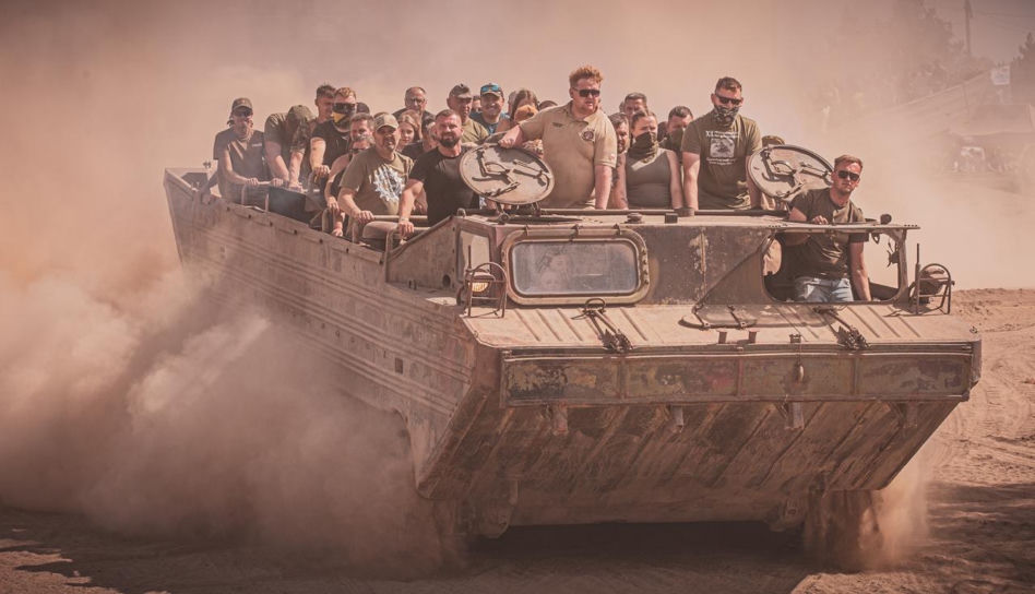 Rozpoczyna się największy w Polsce zlot pojazdów militarnych
