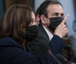 Kamala Harris. Pierwsza kobieta prezydent USA 