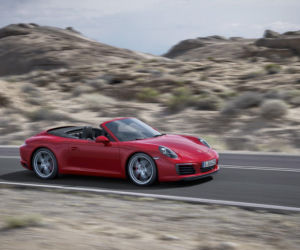 Porsche 911 Carrera - lifting 2016