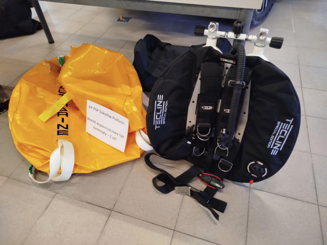 Nowy sprzęt trafi do strażaków z Siedlec, Łosic, Makowa Mazowieckiego, Ostrołęki, Ostrowi Mazowieckiej, Pułtuska, Sokołowa Podlaskiego, Węgrowa i Wyszkowa