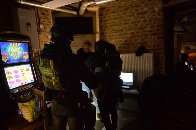 Nielegalny hazard w centrum Szczecina