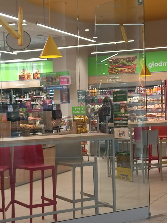 Restauracja Żabka w Avenidzie