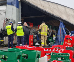 Troszkowo. Setki litrów piwa rozlały się na drogę
