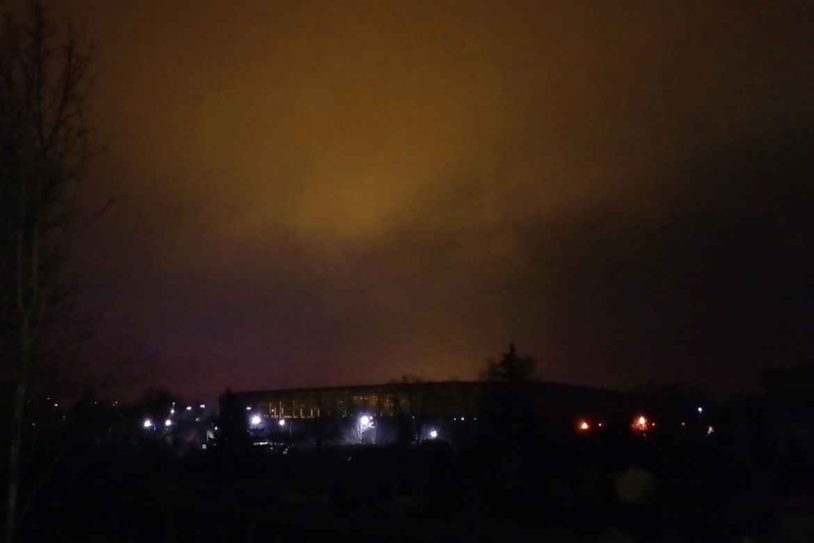 Pomarańczowa łuna nad Szczecinem