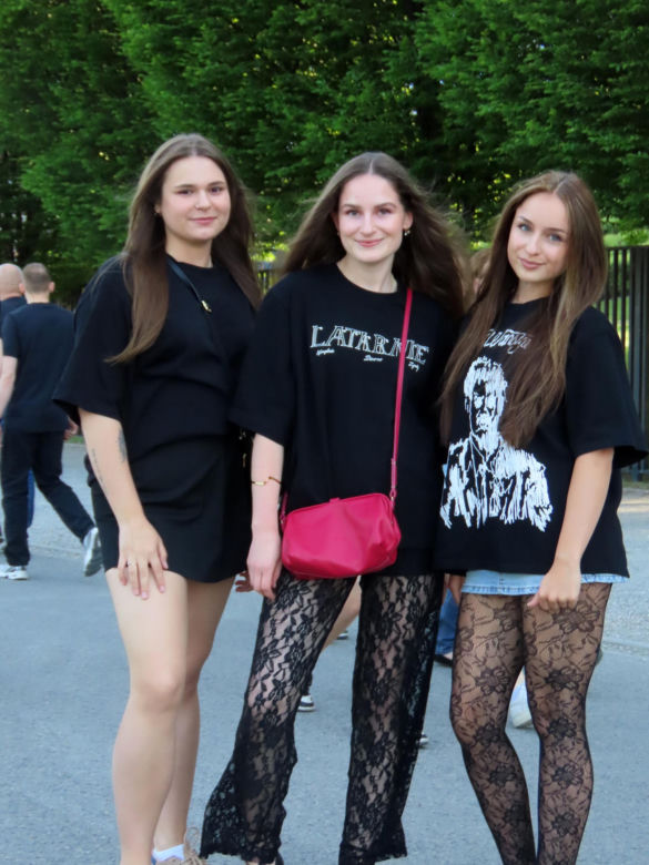 Tłumy fanów przed PGE Narodowym. Fani Taco Hemingwaya czekają na wielkie show