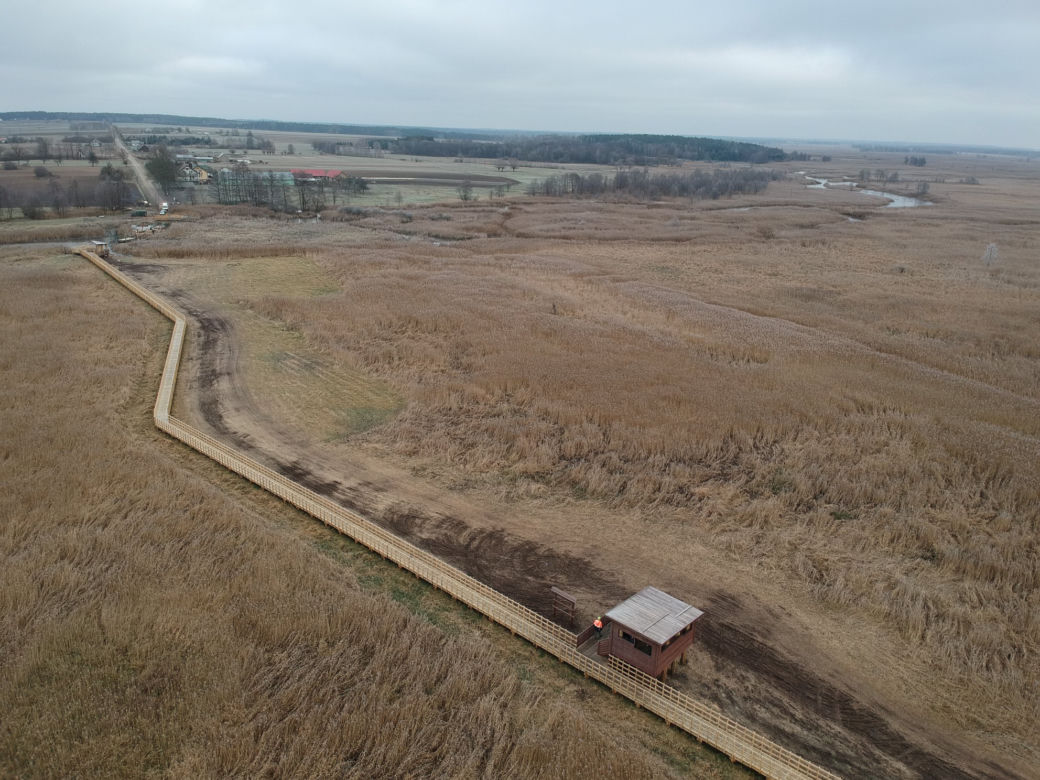 Kładka Śliwno-Waniewo przeszła remont. Zobacz, jak wygląda po modernizacji