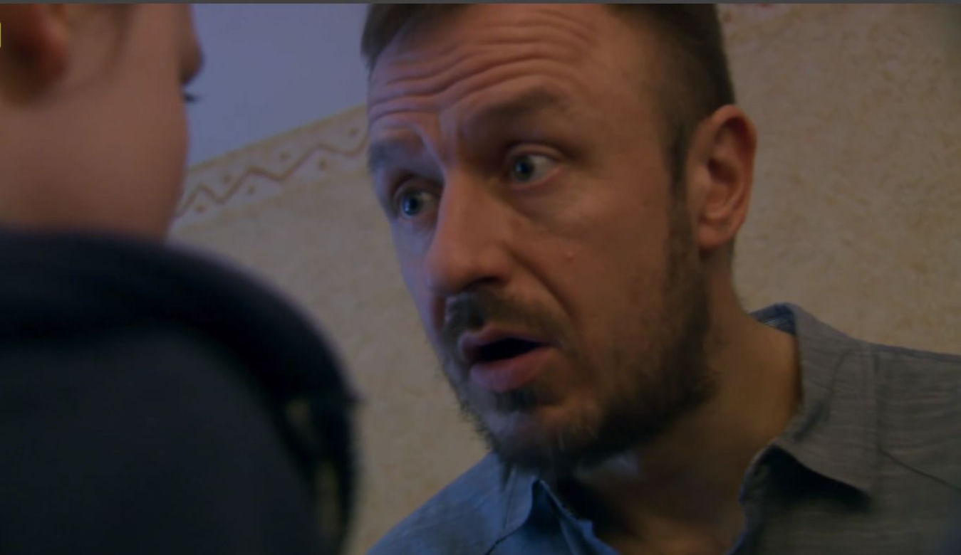 Na Wspólnej, odc. 3278: Jaruś (Jan Leśniewski), Zawada (Wojciech Kałużyński)
