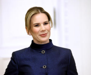 Koniec przywilejów! Rząd Tuska każe płacić pierwszej damie, księżom i rolnikom 