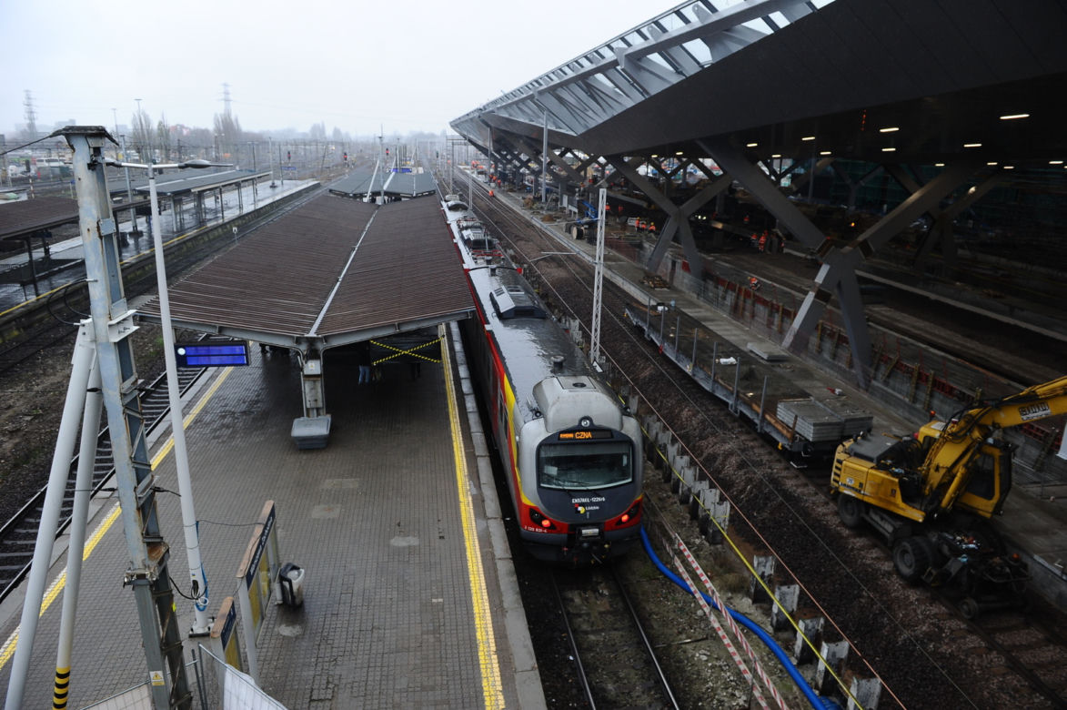 Tak zmienia się Warszawa Zachodnia. Imponujący postęp prac