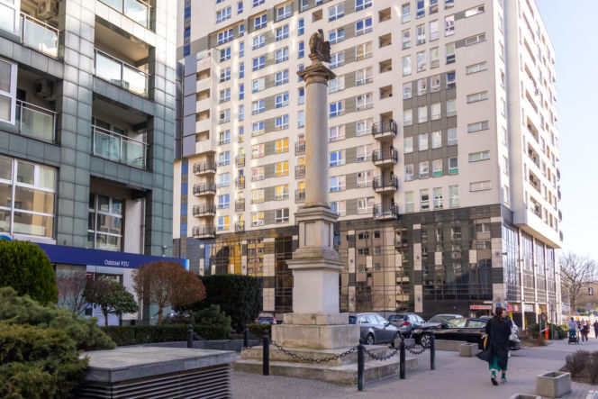 Orzeł przy Bukowińskiej