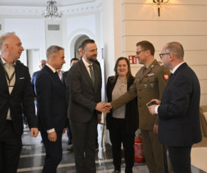 Konferencja Portalu Obronnego. Debata Władysława Kosiniaka-Kamysz i Krzysztofa Gawkowskiego