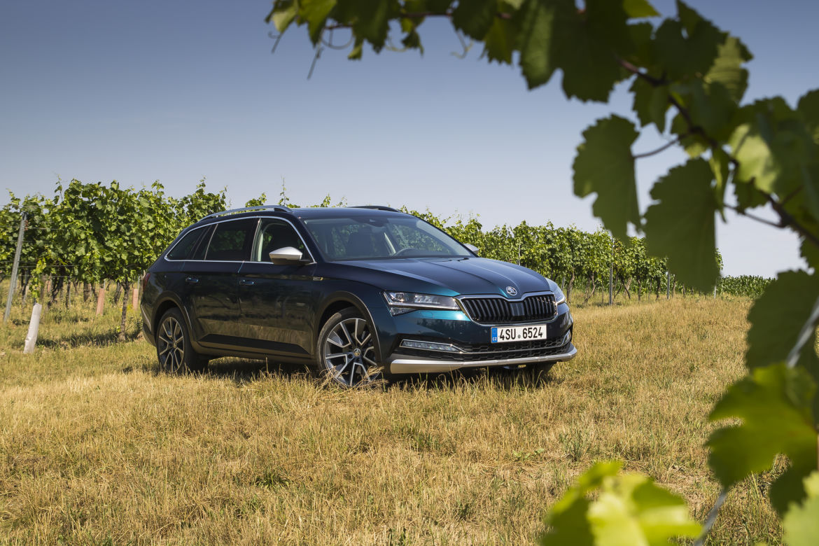 Skoda Superb Scout 2.0 TDI SCR 190 KM DSG7 4x4