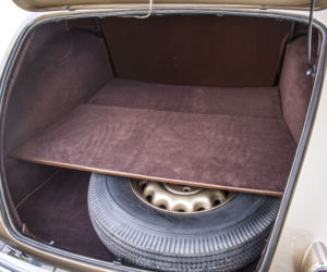 Odrestaurowana Skoda Superb z 1948 roku