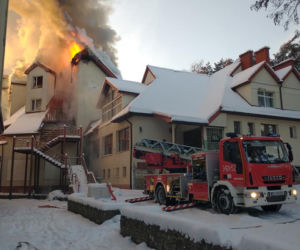 Augustów. Pożar w centrum wypoczynkowo-szkoleniowym Amber Bay [17.01.2021]
