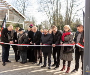 Bartoszyce: Otwarcie nowego targowiska miejskiego Mój Rynek. Mieszkańcy zyskali nowoczesne miejsce do handlu