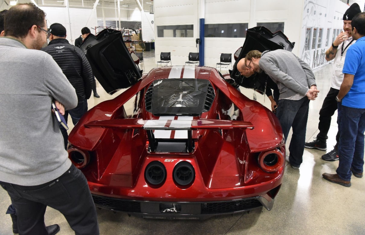 Ford GT