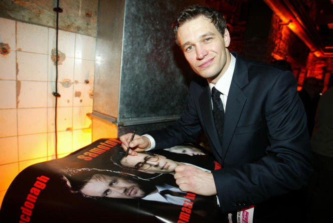 Michał Żebrowski od lat wciela się w Falkowicza w "Na dobre i na złe". Już na początku kariery aktorskiej był bożyszczem kobiet [GALERIA]