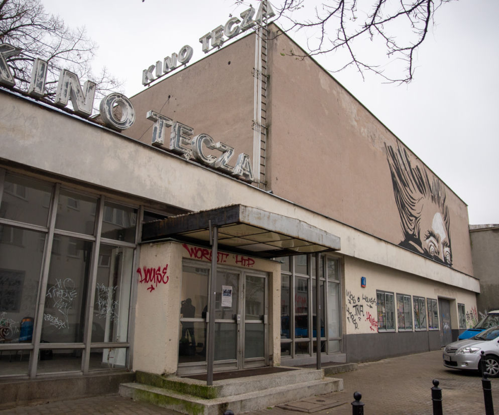 Umowa podpisana, teraz czas na remont! Żoliborskie kino Tęcza odzyska dawny blask