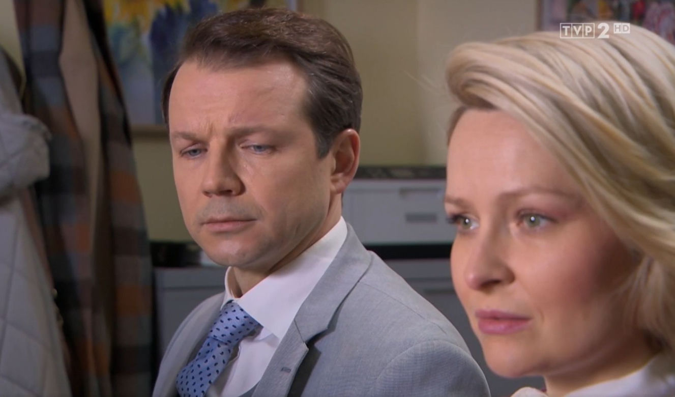Barwy szczęścia, odc. 2443: Bożena (Marieta Żukowska), Bruno (Lesław Żurek)