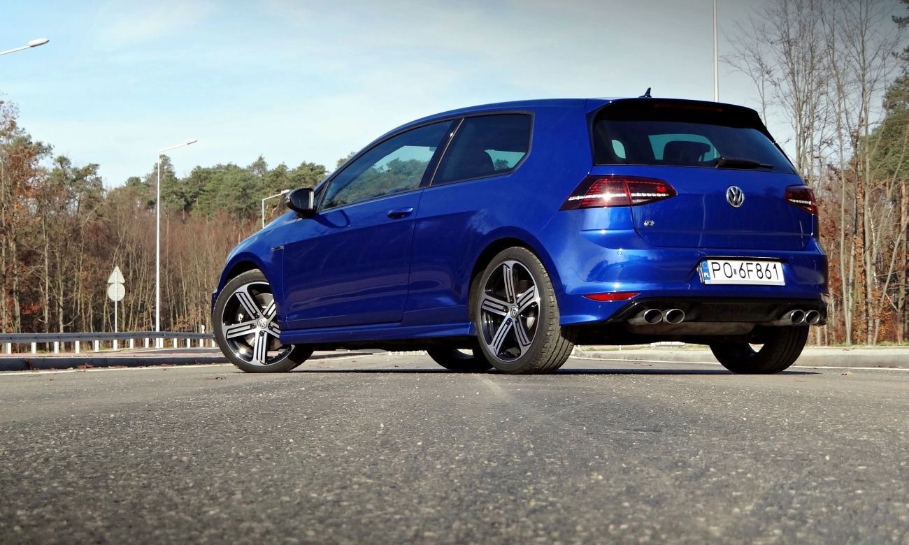 Volkswagen Golf R 2.0 TSI 300 KM