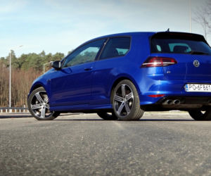 Volkswagen Golf R 2.0 TSI 300 KM