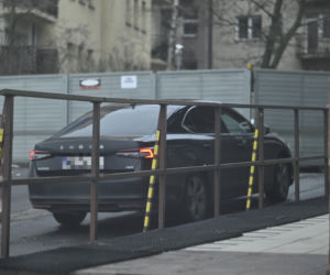 Kaczyński wyzdrowiał i ruszył na Nowogrodzką