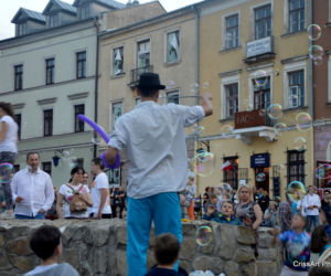 Bańki na placu Po Farze
