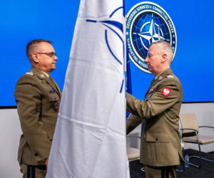 Polski generał na kluczowym stanowisku w NATO. Mirosław Postołowicz pokieruje wsparciem łączności Sojuszu