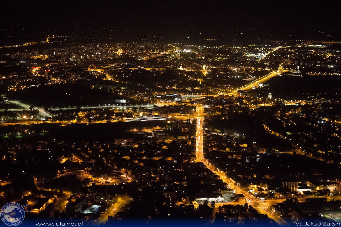 Nocne zdjęcia Lublina z góry!