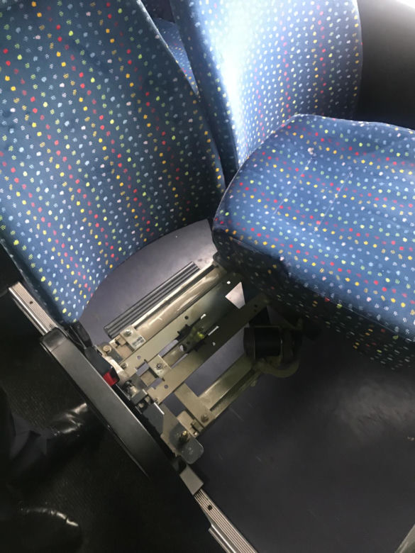 Niesprawnym autobusem chciał zawieźć dzieci do Gdyni. Przeszkodzili mu policjanci z Torunia