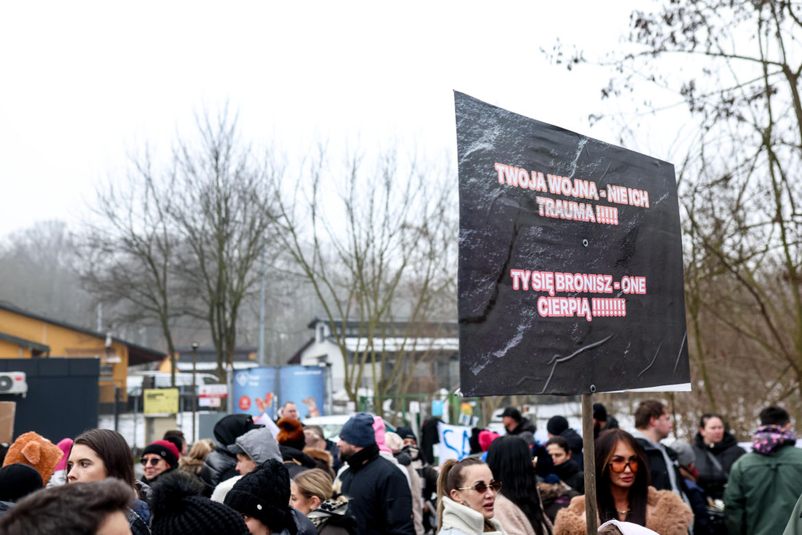 Miał być protest milczenia, doszło do awantury. Gorąco pod schroniskiem w Bytomiu