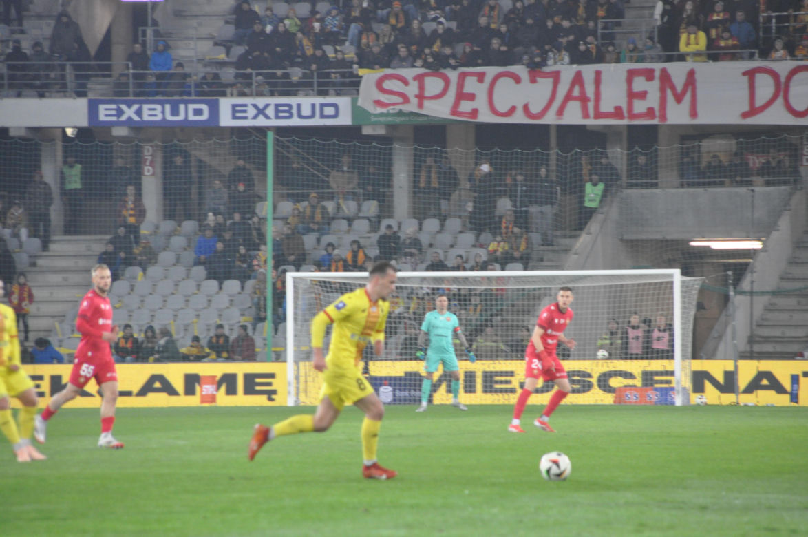 Korona - Widzew