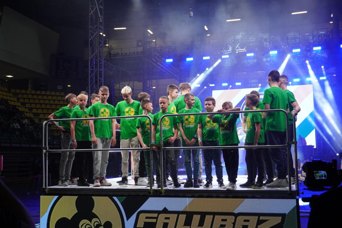 Prezentacja KSF Falubazu 2024. Wielka feta w CRS w Zielonej Górze.  Jak wygląda nowy Kevlar?