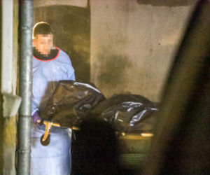 Dwa gołębie na grobie zamordowanych przez córkę rodziców. Ten znak poruszył Ostródę