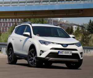 Toyota RAV4 2.5 Hybrid E-CVT 4x4