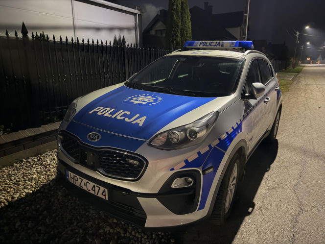 Mrozy ciało mężczyzny w domu